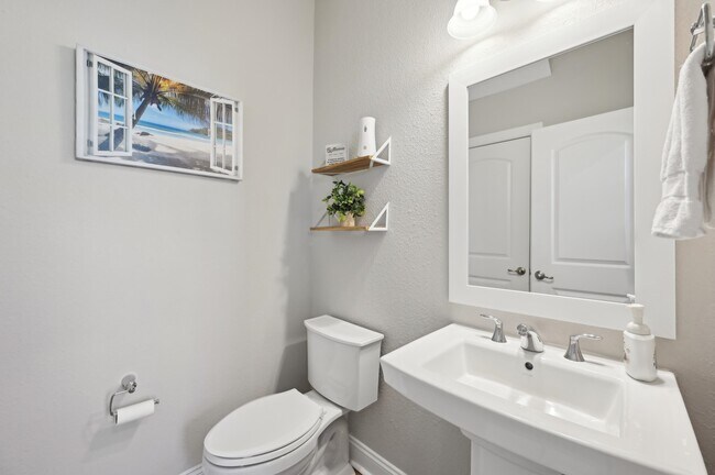 Building Photo - 57 Sunset Ridge Ct