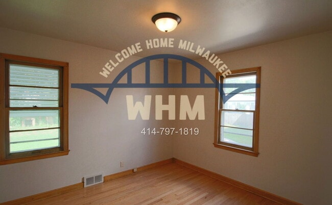 Building Photo - 4253 N 63rd St
