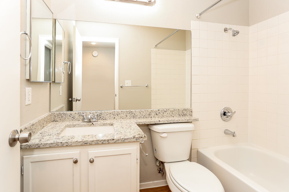 Building Photo - 8341 Pendragon Cir