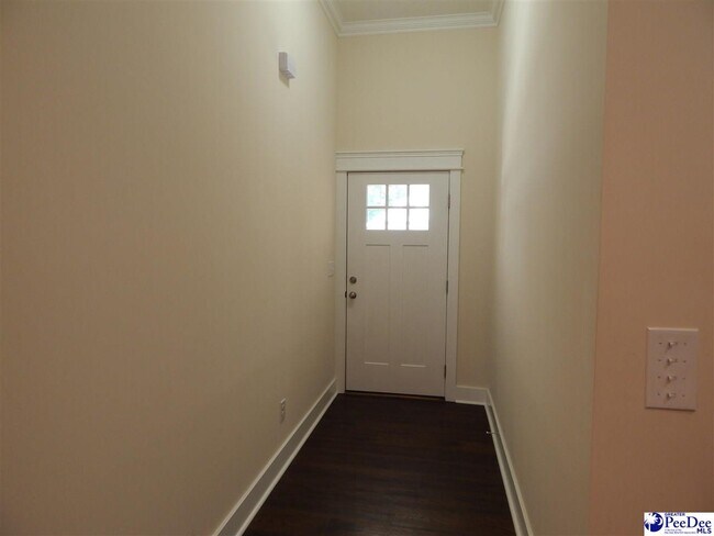Building Photo - 3750 Tetbury St