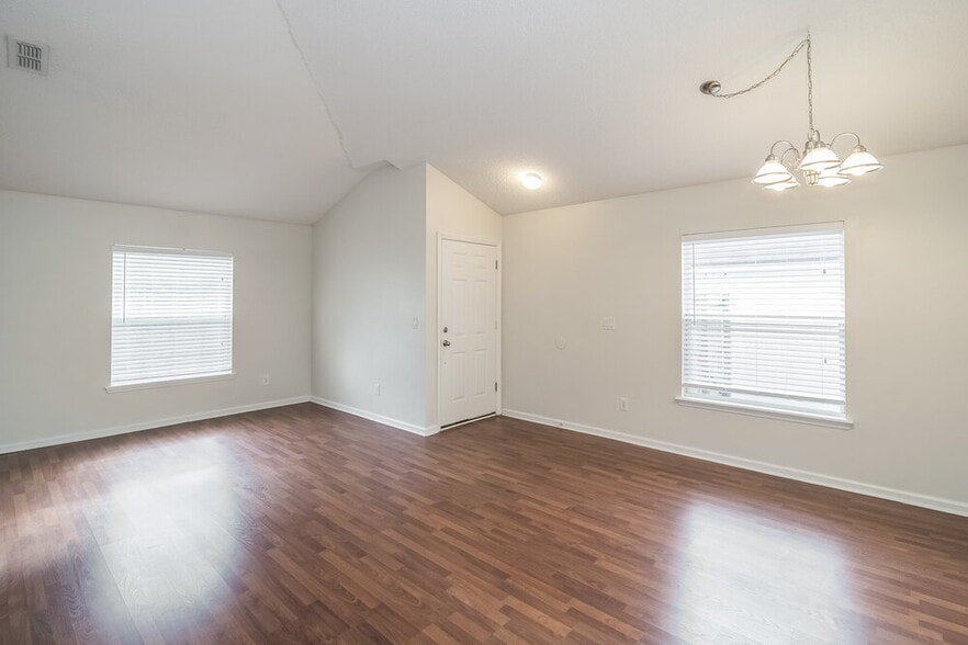 Building Photo - 10966 Darlington Oak Ct