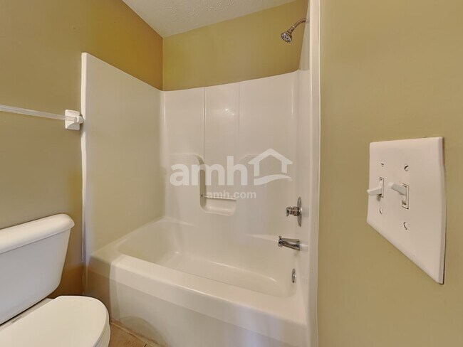 Building Photo - 7730 Hillsdowne Cir