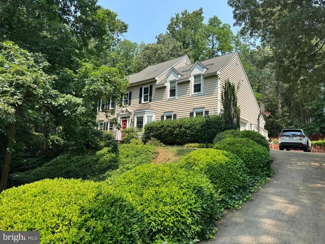 Building Photo - 655 Lancaster St