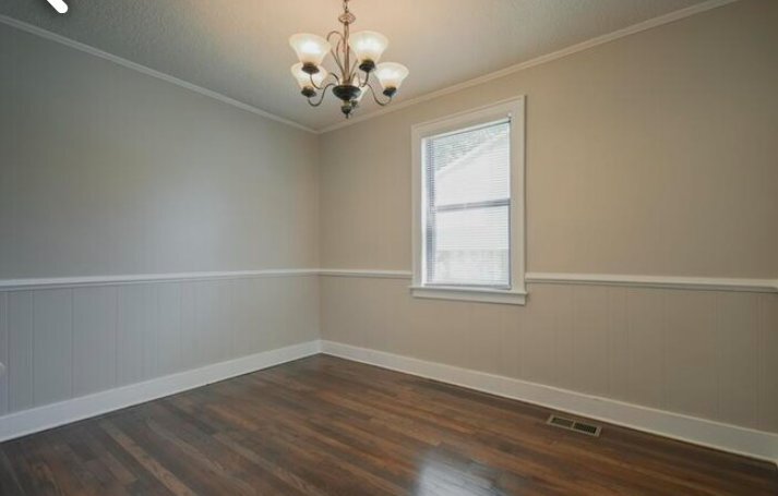 Building Photo - 525 W Buena Vista Ave