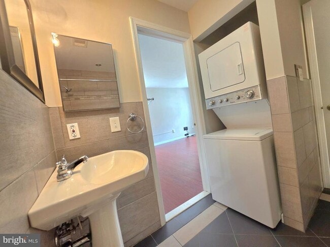 Building Photo - 24 Coral Tree Ct