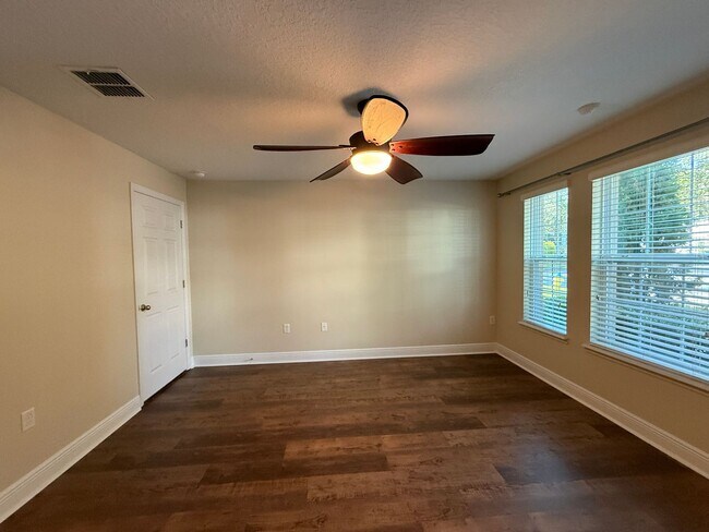 Building Photo - 3/3.5 in Jesup's Landing