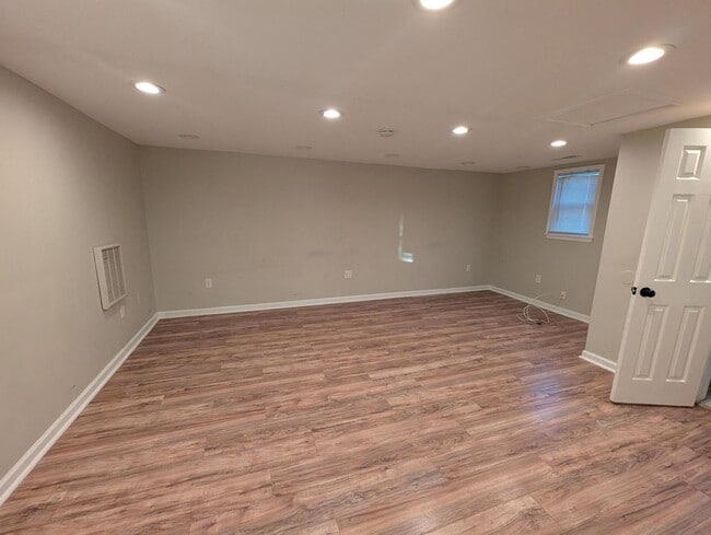 Building Photo - Space to Spare on Frost