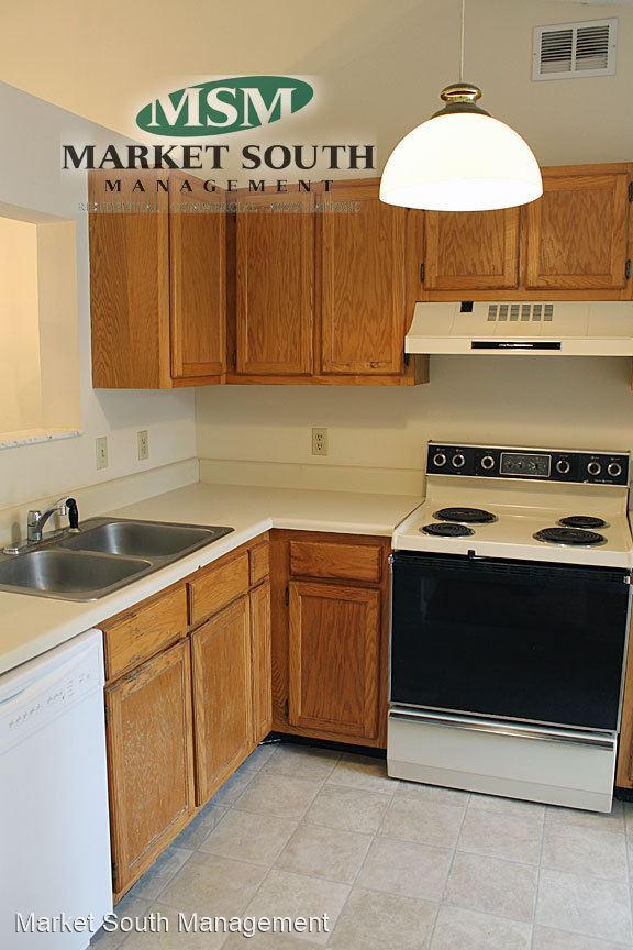 Building Photo - 70 Bull River Bluff Dr