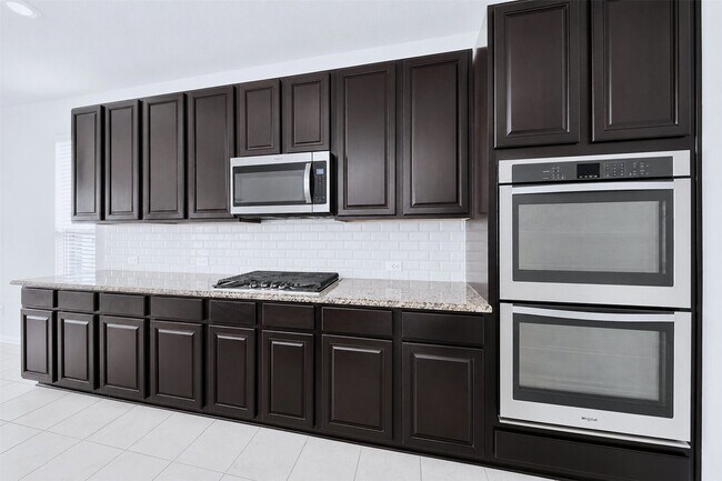 Building Photo - 22406 Newcastle Waters Ct