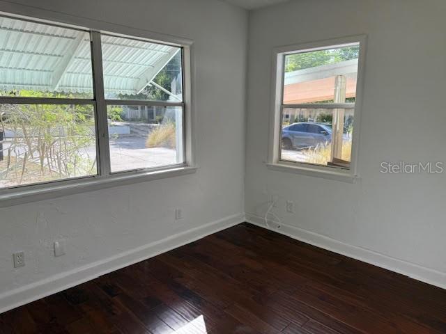 Building Photo - 1614 N Osceola Ave