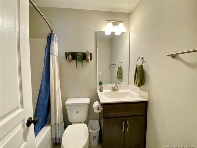 Building Photo - 46 Brookhill Ct