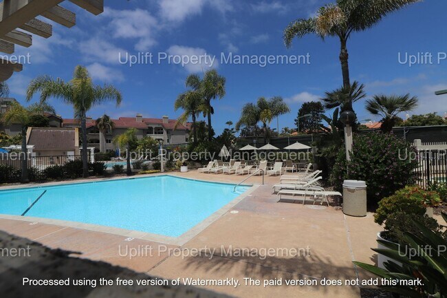 Building Photo - 1 Bed 1 Bath near UCSD, laundry in unit, P...
