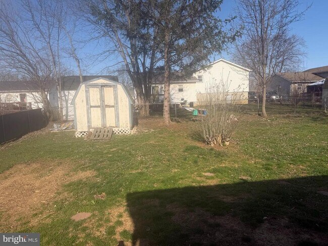 Building Photo - 206 Cashmere Dr