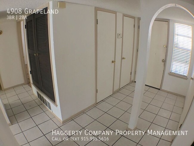 Building Photo - 4908 Grapeland-