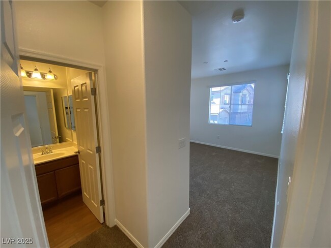 Building Photo - 11388 Newton Commons Dr