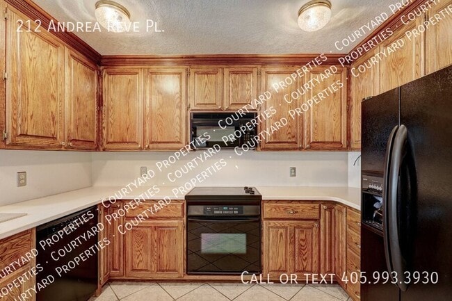 Building Photo - 212 Andrea Reve Pl