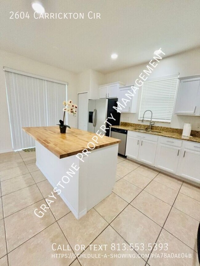 Building Photo - 2604 Carrickton Cir