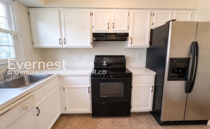 Building Photo - 4607 Charlton Ct
