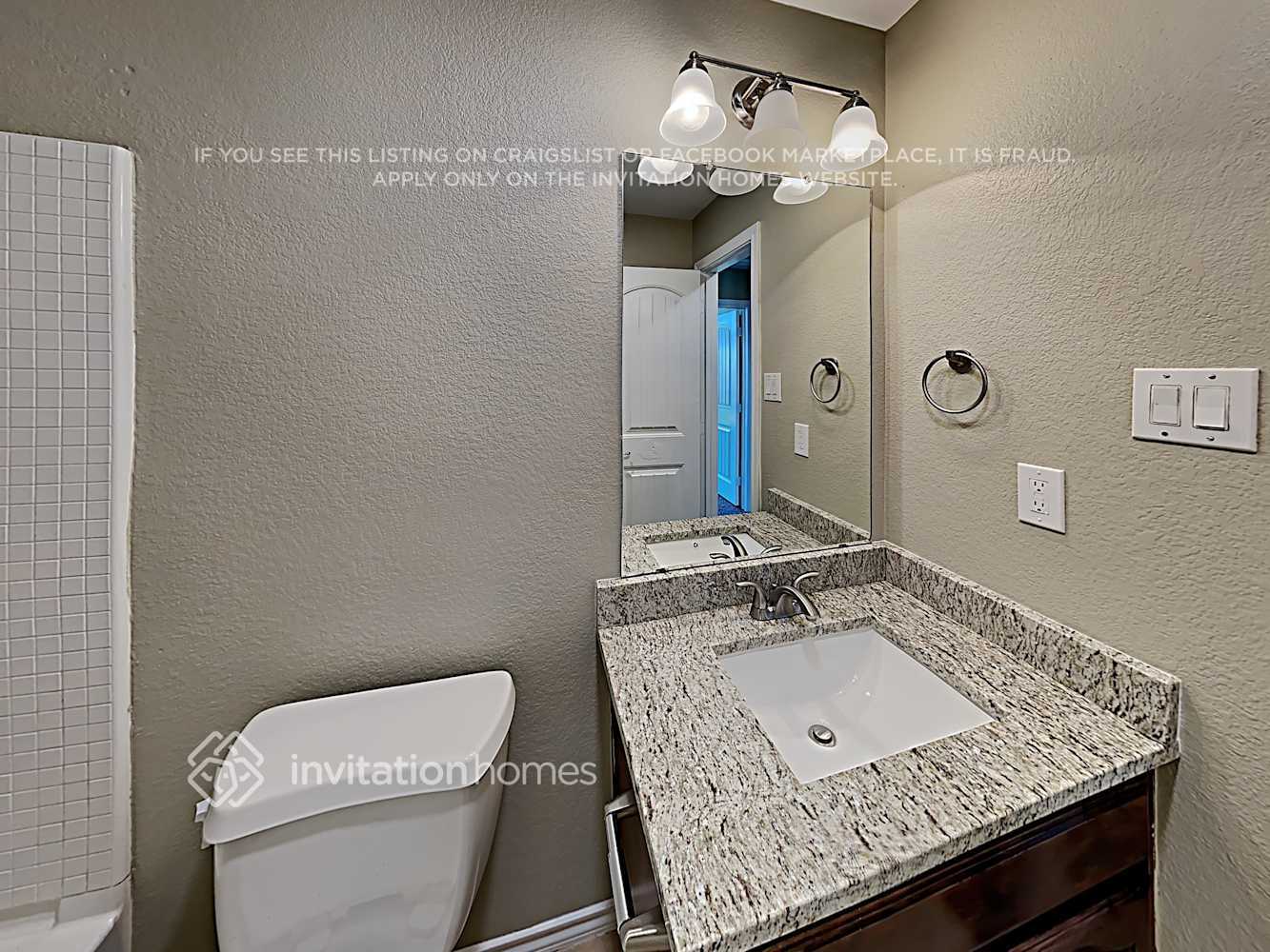 Building Photo - 2222 Whitney Dr