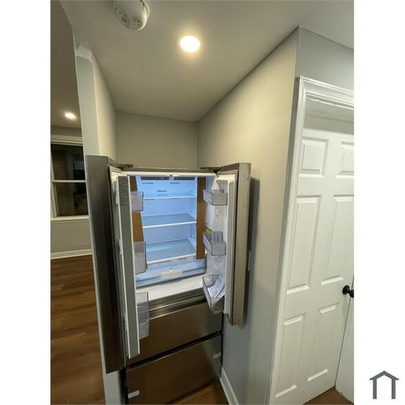 Building Photo - 1926 Naylor Rd SE