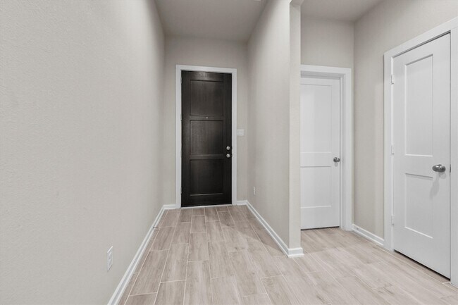 Building Photo - 10806 Chrysalis Ct