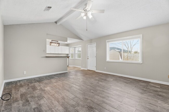 Building Photo - 3214 White Sail