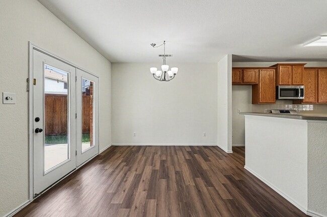 Building Photo - 5506 San Marino Dr