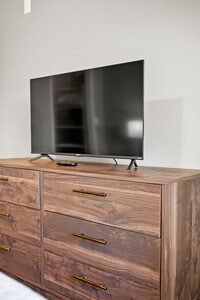 Building Photo - 8350 Cascade Ave