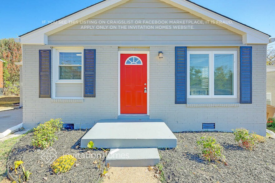 Building Photo - 3216 Holland Ln