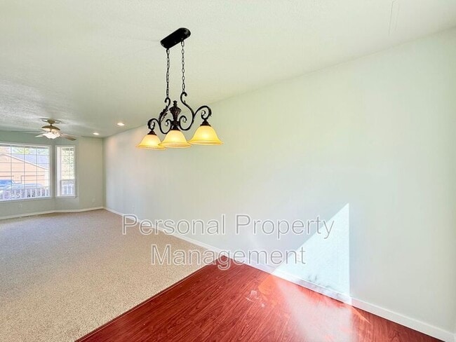 Building Photo - 4809 NW 129th St