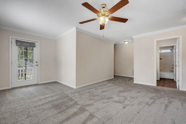 Building Photo - 8313 Elan Dr