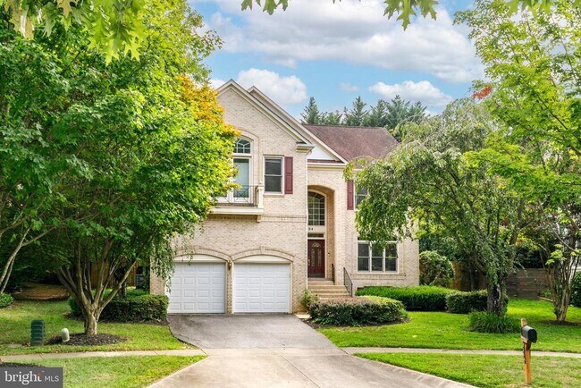 Building Photo - 9304 Wildoak Dr