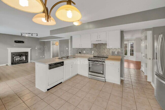 Building Photo - 3006 Creek Meadow Cir