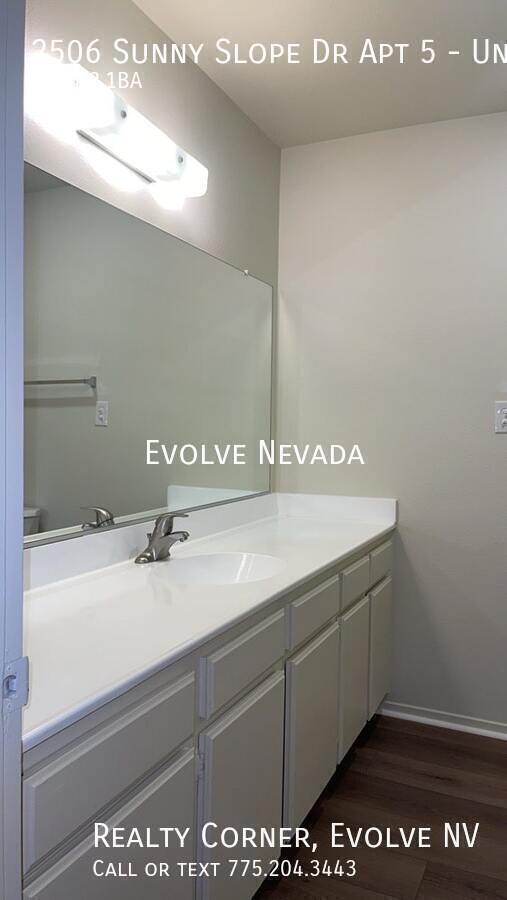 Building Photo - 2506 Sunny Slope Dr