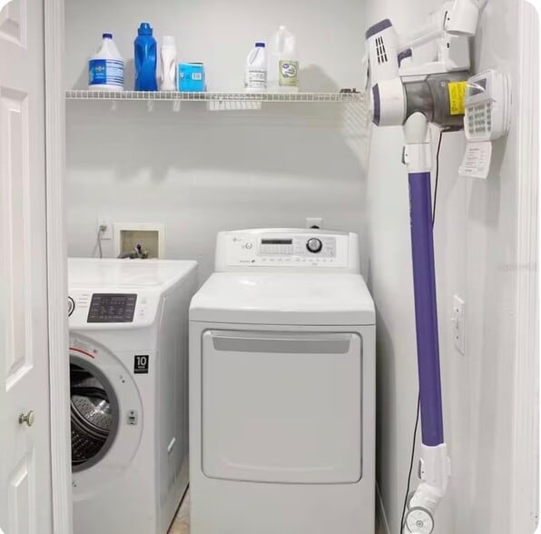 Building Photo - 5019 23rd St E