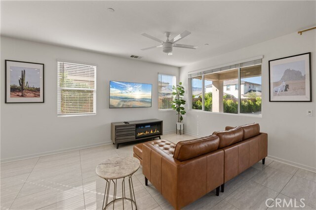 Building Photo - 50105 Rocamora St