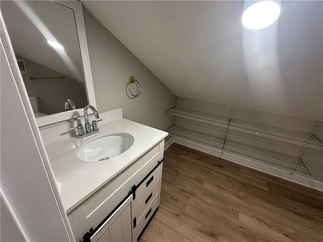 Building Photo - 66 Old Atlanta Rd