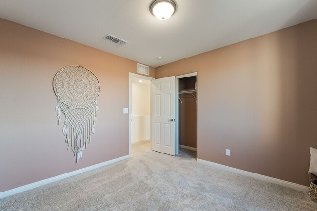 Building Photo - Be the first to live in this brand-new expansive two-story former model home!