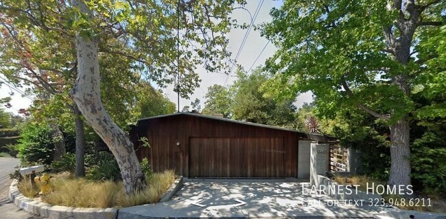 Building Photo - 12400 Rochedale Ln