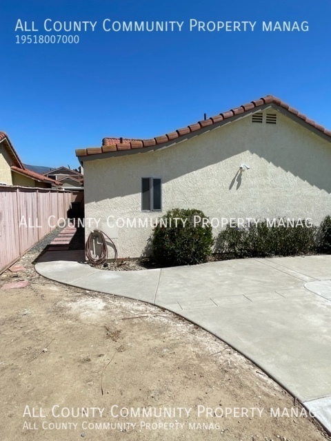 Building Photo - 31176 Lahontan St