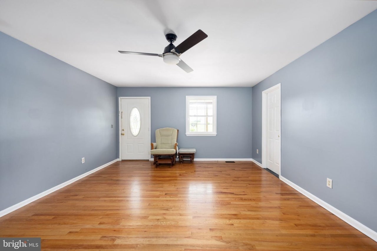 Living Room - 57 Ringgold Rd