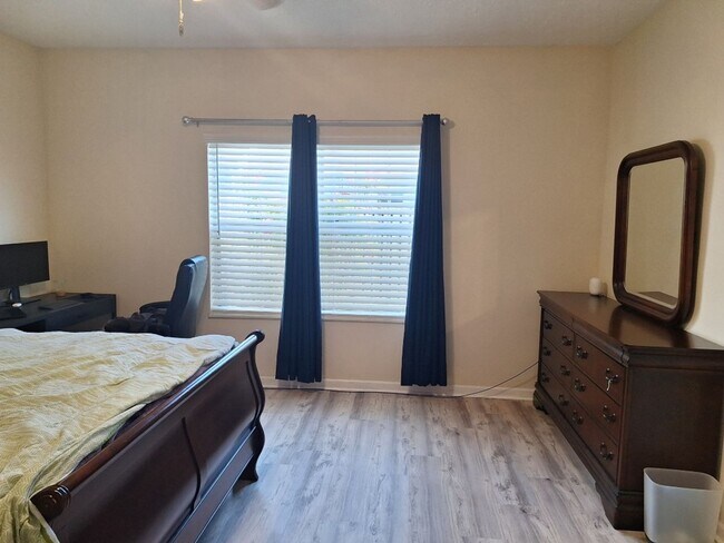 Building Photo - One level living in NorthWest Knoxville