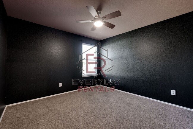 Building Photo - 2569 Merganser Dr