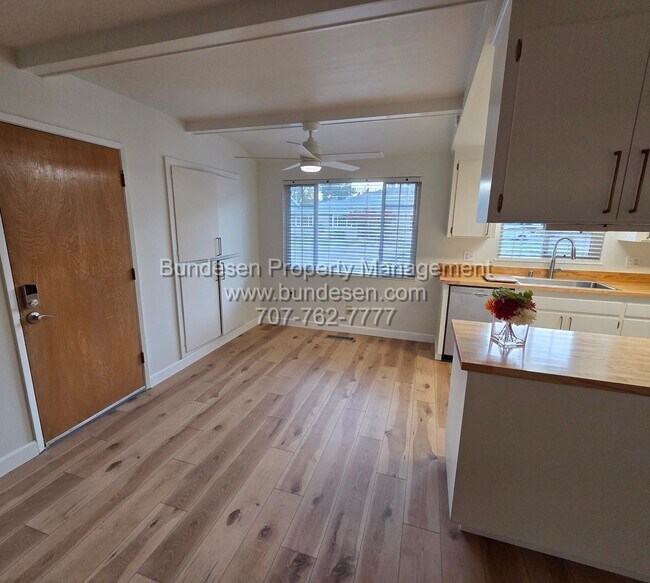 Building Photo - Beautifully updated 2015 Sq. Ft. Ranch-Style Home featuring 4BD/3BA| Brush Creek, Santa Rosa