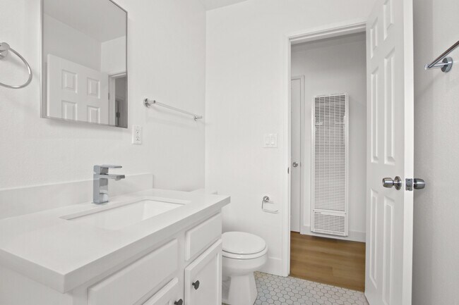Bathroom - 1565 Santa Ana Ave