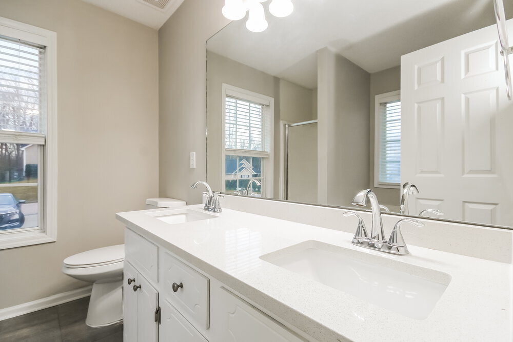 Building Photo - 820 Turning Point Ln