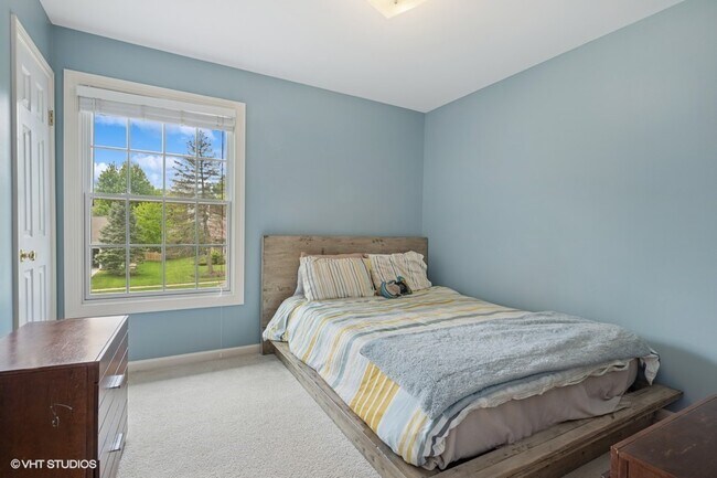 Building Photo - 1208 Parliament Ct