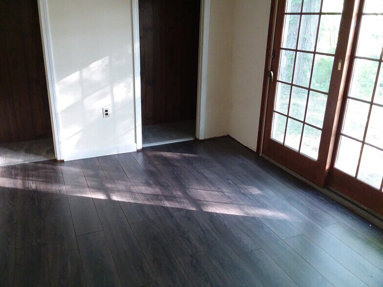 Building Photo - 815 Beech St