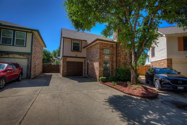 Building Photo - 300 Stoneledge Dr