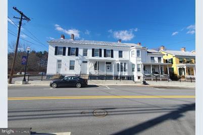 Building Photo - 5 S Main St